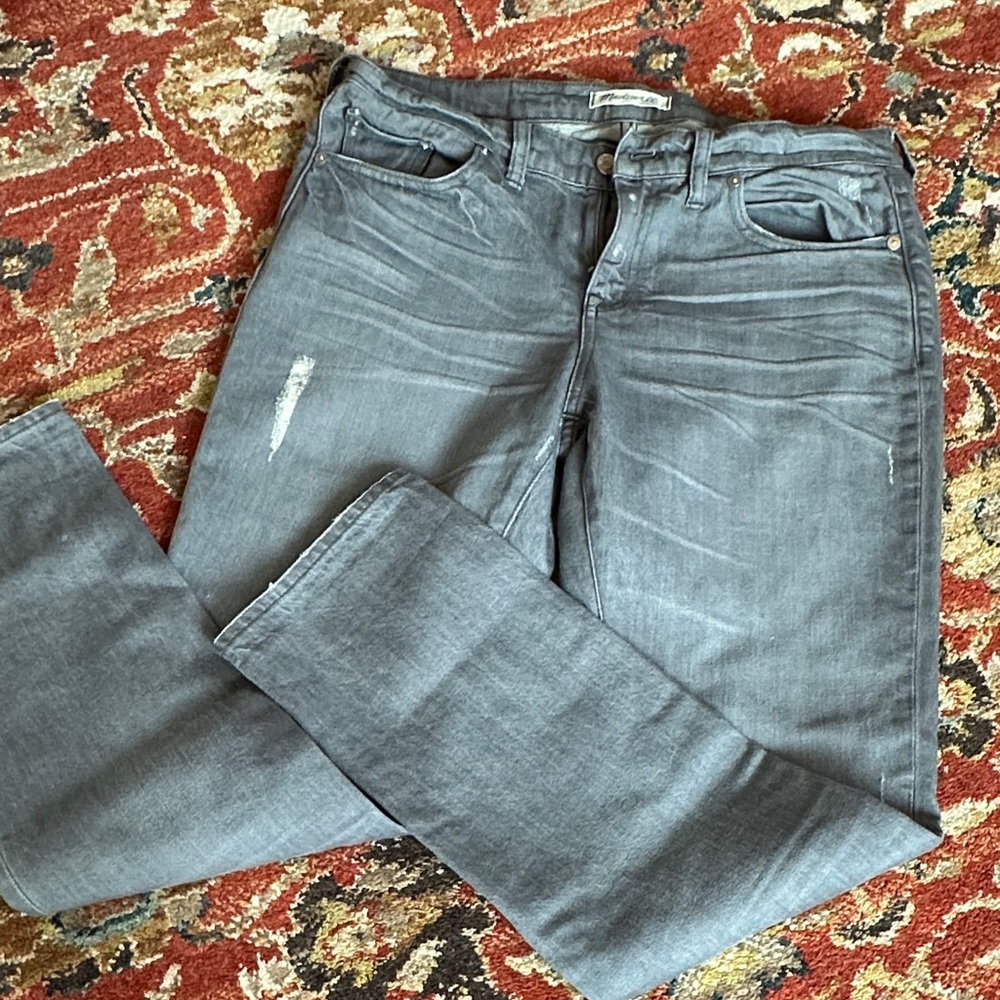 Madewell light gray slim boy jeans.  Size 29